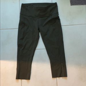 olive green fast and free 25” leggings